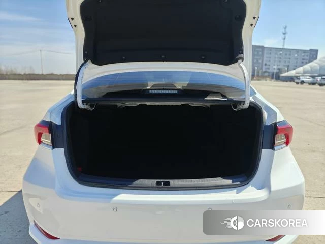 Toyota Corolla id 4207684 из Китая 25