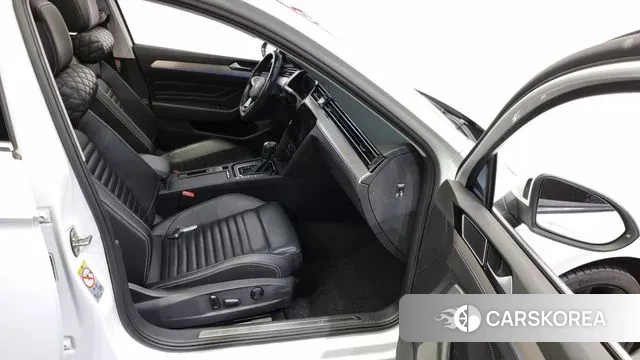 Volkswagen Passat GT (B8) id 3003740 из Кореи 20