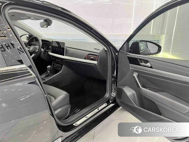 Volkswagen Lavida id 4307418 из Китая 21