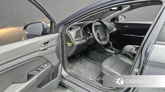 Hyundai Avante AD id 4311003 из Кореи 30
