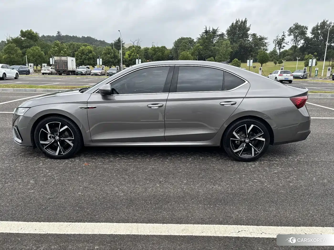 Skoda Octavia id 4589500 из Китая 12
