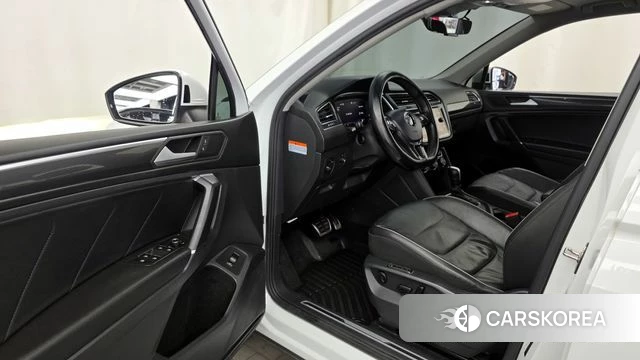 Volkswagen Tiguan Allspace id 4304111 из Кореи 34