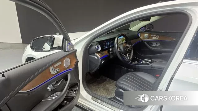 Mercedes-Benz E-Class W213 id 3225952 из Кореи 20