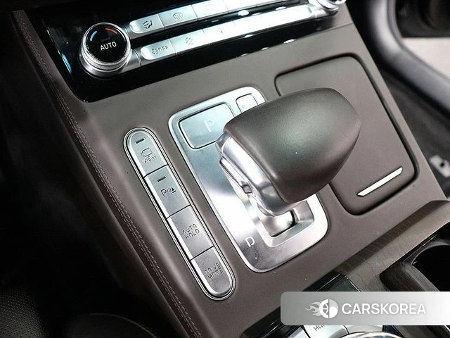 Genesis G90 id 4285689 из Кореи 20