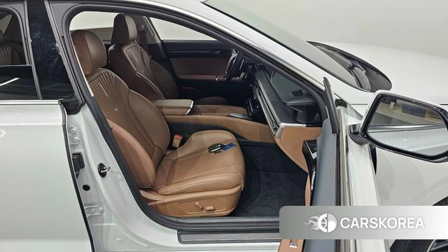 Hyundai Grandeur (GN7) id 4630856 из Кореи 30