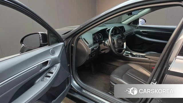 Hyundai Sonata (DN8) id 4942864 из Кореи 32