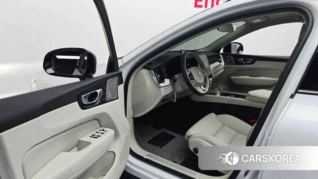 Volvo XC60 second Generation id 4571026 из Кореи 38