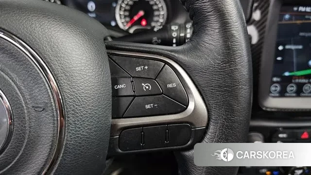 Jeep Renegade id 3291995 из Кореи 20