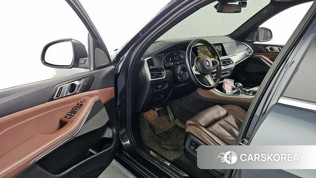 BMW X5 (G05) id 4282593 из Кореи 32