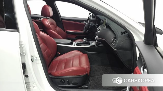 Kia Stinger id 4345170 из Кореи 36