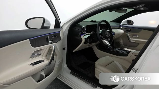Mercedes-Benz A-Class W177 id 3793306 из Кореи 20