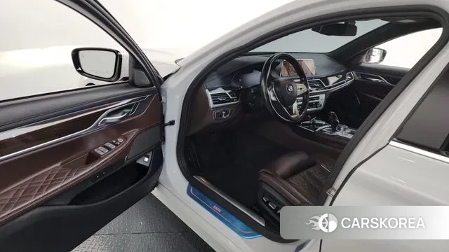 BMW 7 Series (G11) id 3391295 из Кореи 20