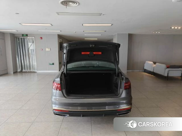 Audi A4L id 4240236 из Китая 20