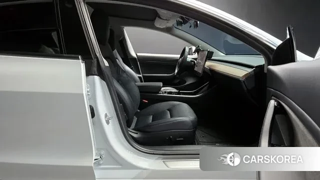 Tesla Model 3 id 3444164 из Кореи 20