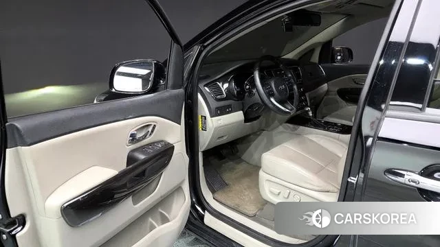 Kia The New Carnival id 3672286 из Кореи 20