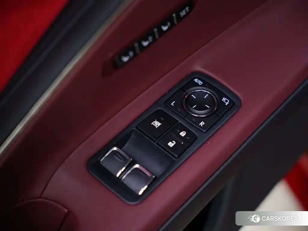 Lexus LC id 4659719 из Китая 49