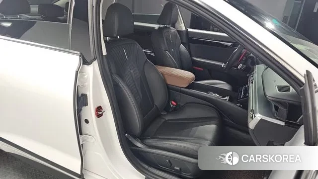 Hyundai Grandeur (GN7) id 3212486 из Кореи 20