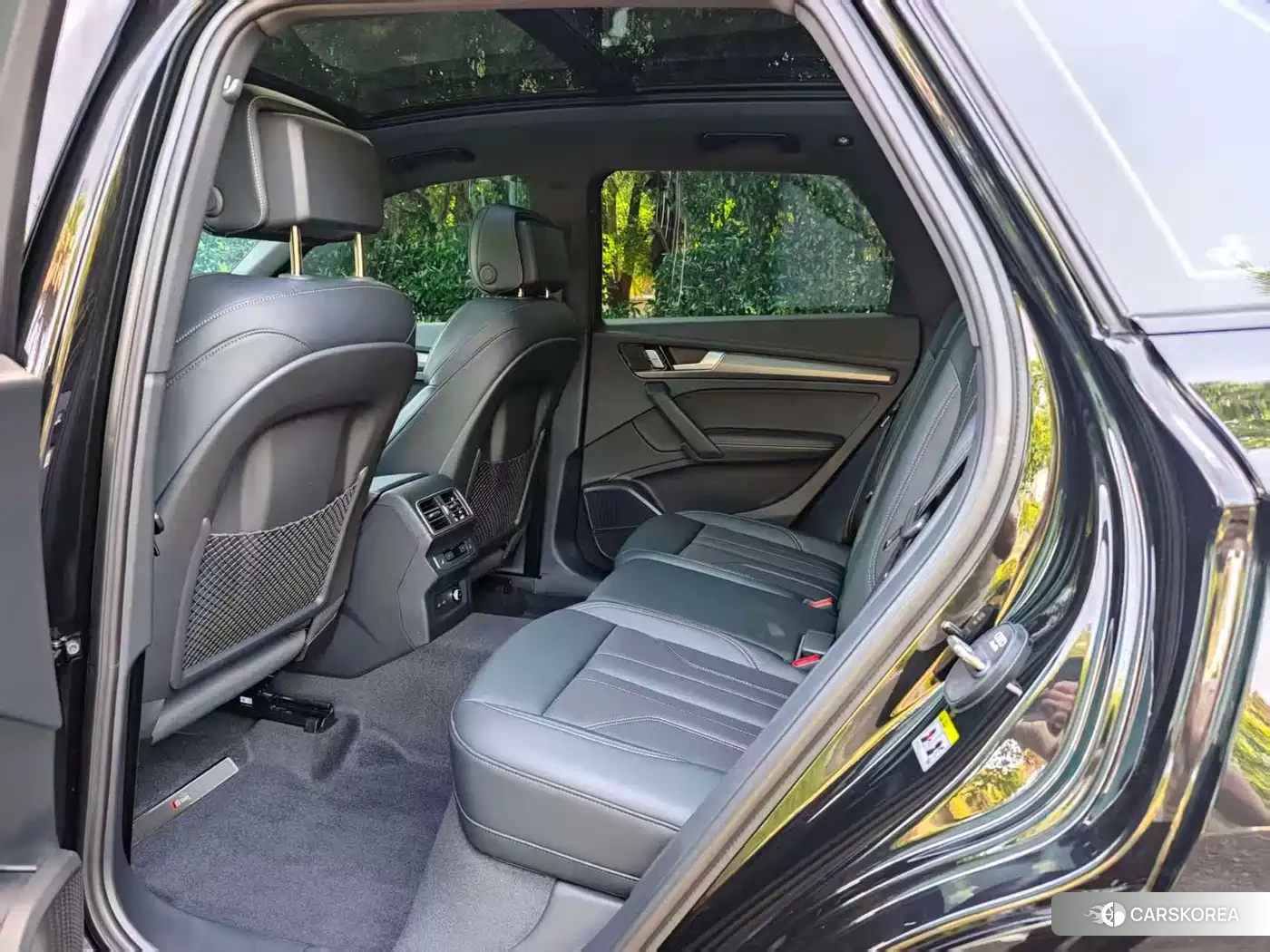 Audi Q5L id 4589488 из Китая 12