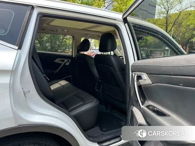 Geely Automobile Boyue id 4241243 из Китая 10