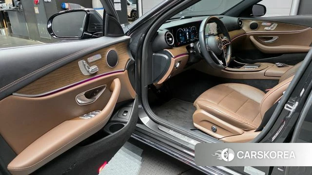 Mercedes-Benz E-Class W213 id 4377075 из Кореи 31