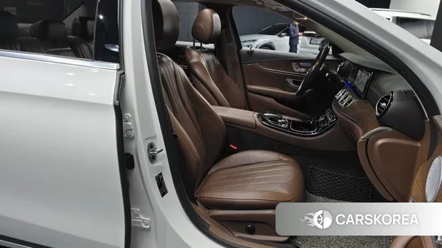 Mercedes-Benz E-Class W213 id 3428598 из Кореи 20