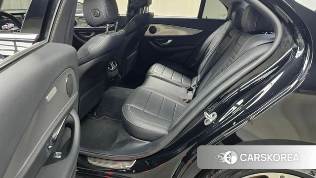 Mercedes-Benz E-Class W213 id 4620158 из Кореи 30