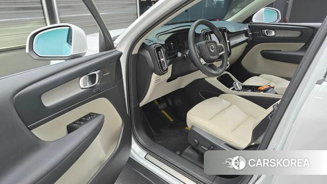 Volvo XC40 id 4768544 из Кореи 36