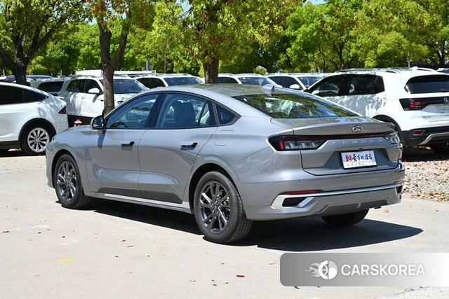 Ford Mondeo id 4239940 из Китая 24