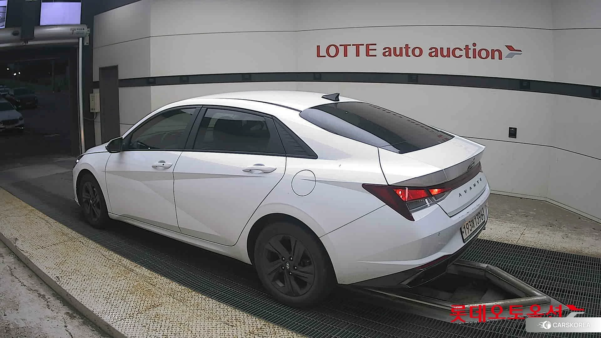Hyundai Avante Hybrid id 4902485 из Кореи 38