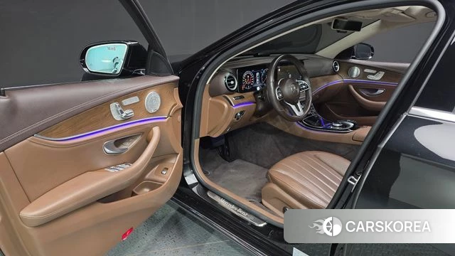 Mercedes-Benz E-Class W213 id 4530268 из Кореи 34