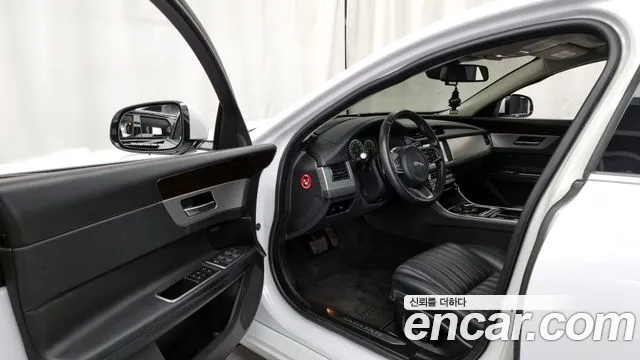 Jaguar XF (X260) id 2733407 из Кореи 20