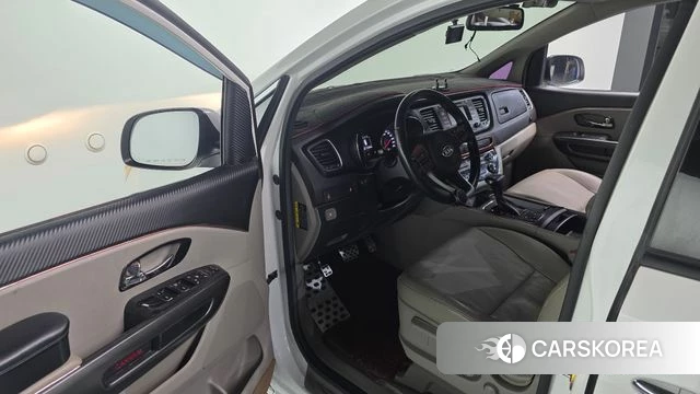 Kia All New Carnival id 4403674 из Кореи 20