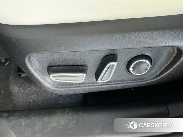 Toyota RAV4 Rongfang id 4273823 из Китая 25