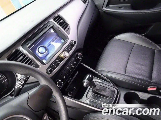 Kia The New Carens id 2847341 из Кореи 20