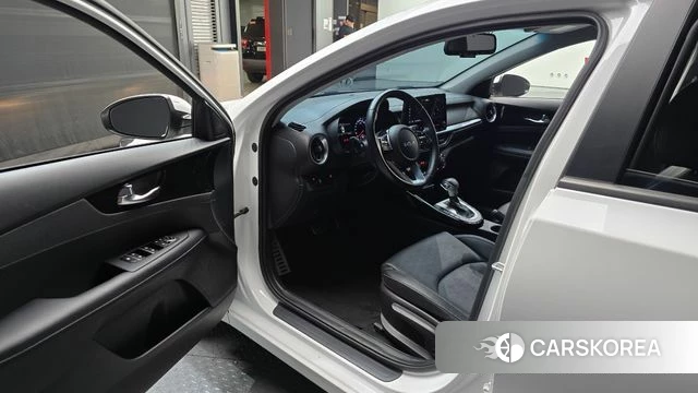 Kia The New K3 2nd generation id 4194971 из Кореи 30