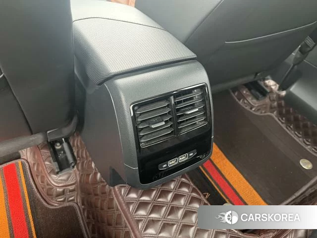 Volkswagen Sagitar id 4260090 из Китая 21
