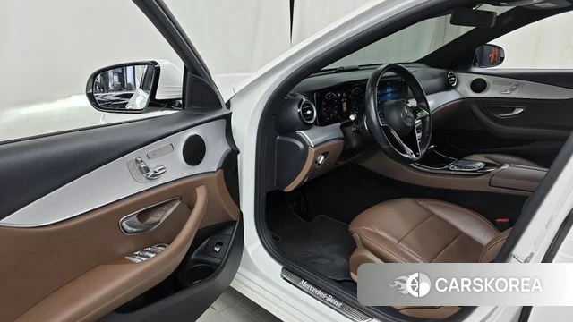 Mercedes-Benz E-Class W213 id 4759067 из Кореи 31