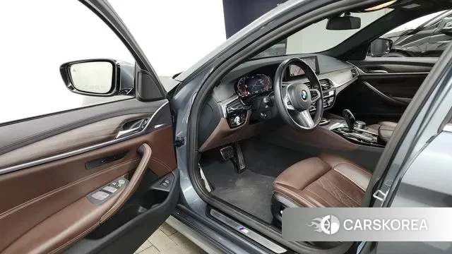 BMW 5 Series (G30) id 3578235 из Кореи 20