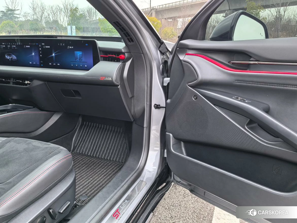Ford Mondeo id 4407445 из Китая 16