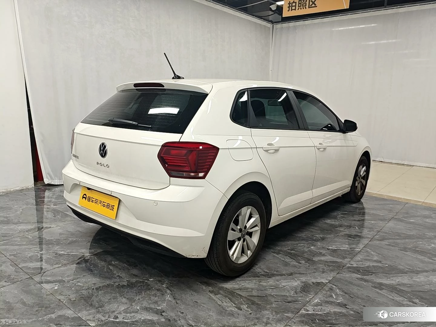 Volkswagen Polo id 4498855 из Китая 20