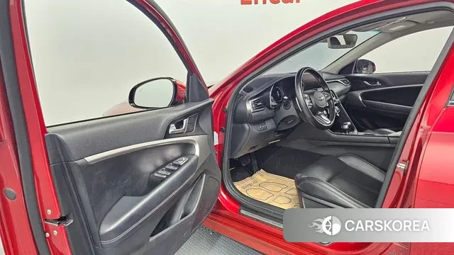 Genesis The New G70 id 3513438 из Кореи 20