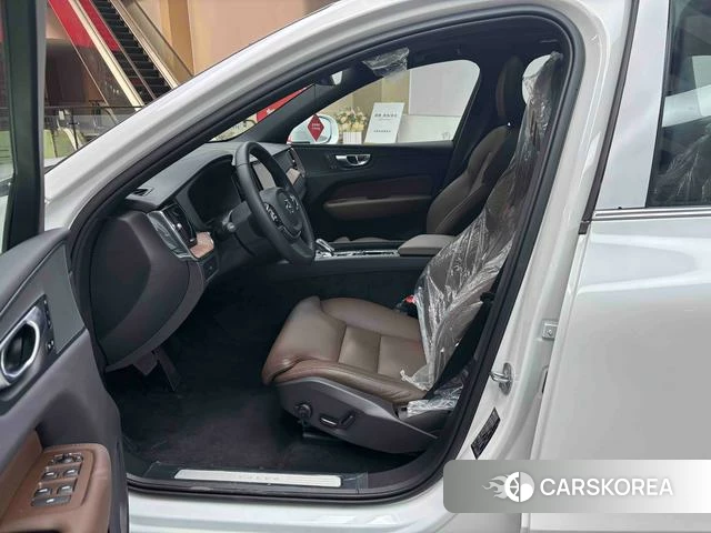 Volvo XC60 id 4254862 из Китая 45