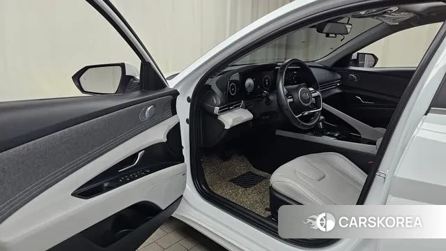 Hyundai Avante (CN7) id 3529801 из Кореи 20