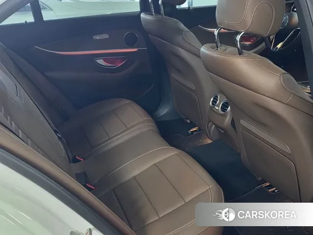 Mercedes-Benz E-Class W213 id 3482561 из Кореи 17
