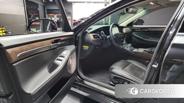 Genesis G90 id 3474445 из Кореи 20