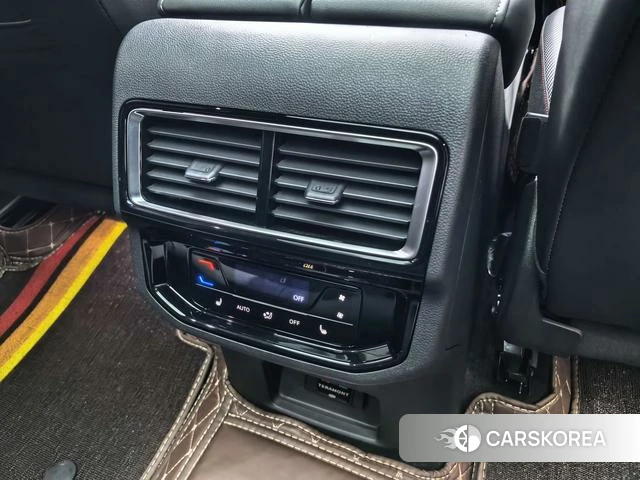 Volkswagen Tourang id 4273144 из Китая 17