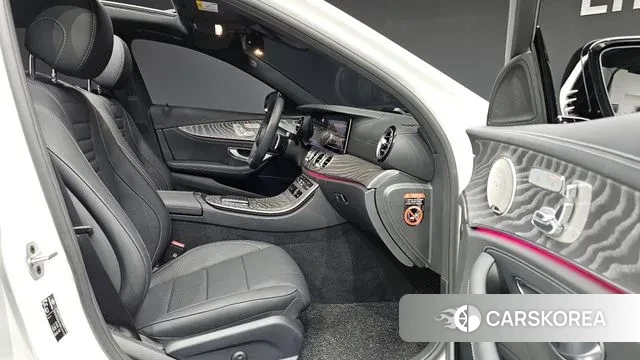 Mercedes-Benz E-Class W213 id 3036846 из Кореи 20