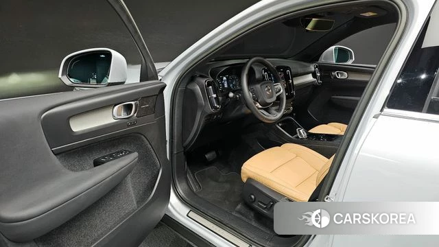 Volvo XC40 id 4293016 из Кореи 32