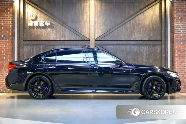 BMW 7 series id 4213391 из Китая 27