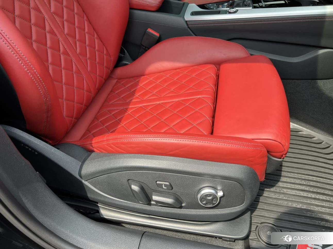 Audi S4 id 4452525 из Китая 16